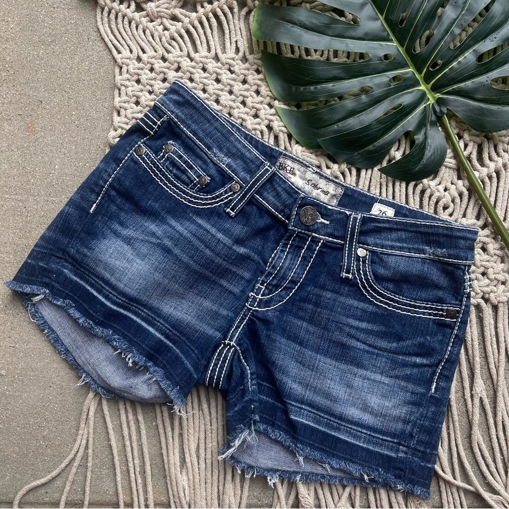 BKE Jean Shorts Size 26 - Sabrina